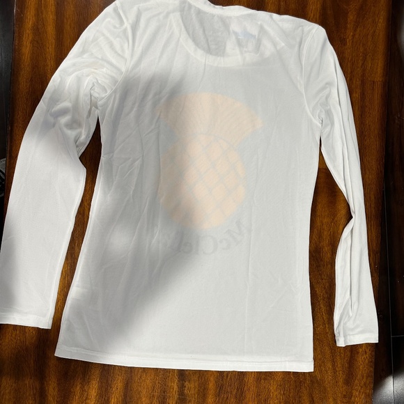 The Nike‎ Tee Women's - Dry Fit -  Long Sleeve - Size M - NEW With Tags. - Picture 13 of 13